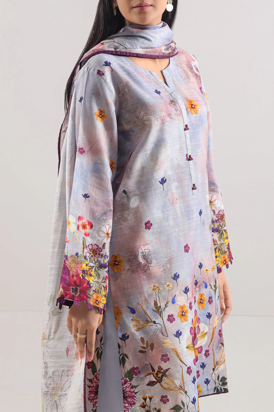Unstitched Printed Cotton Khaddar 3 Piece - Image 2