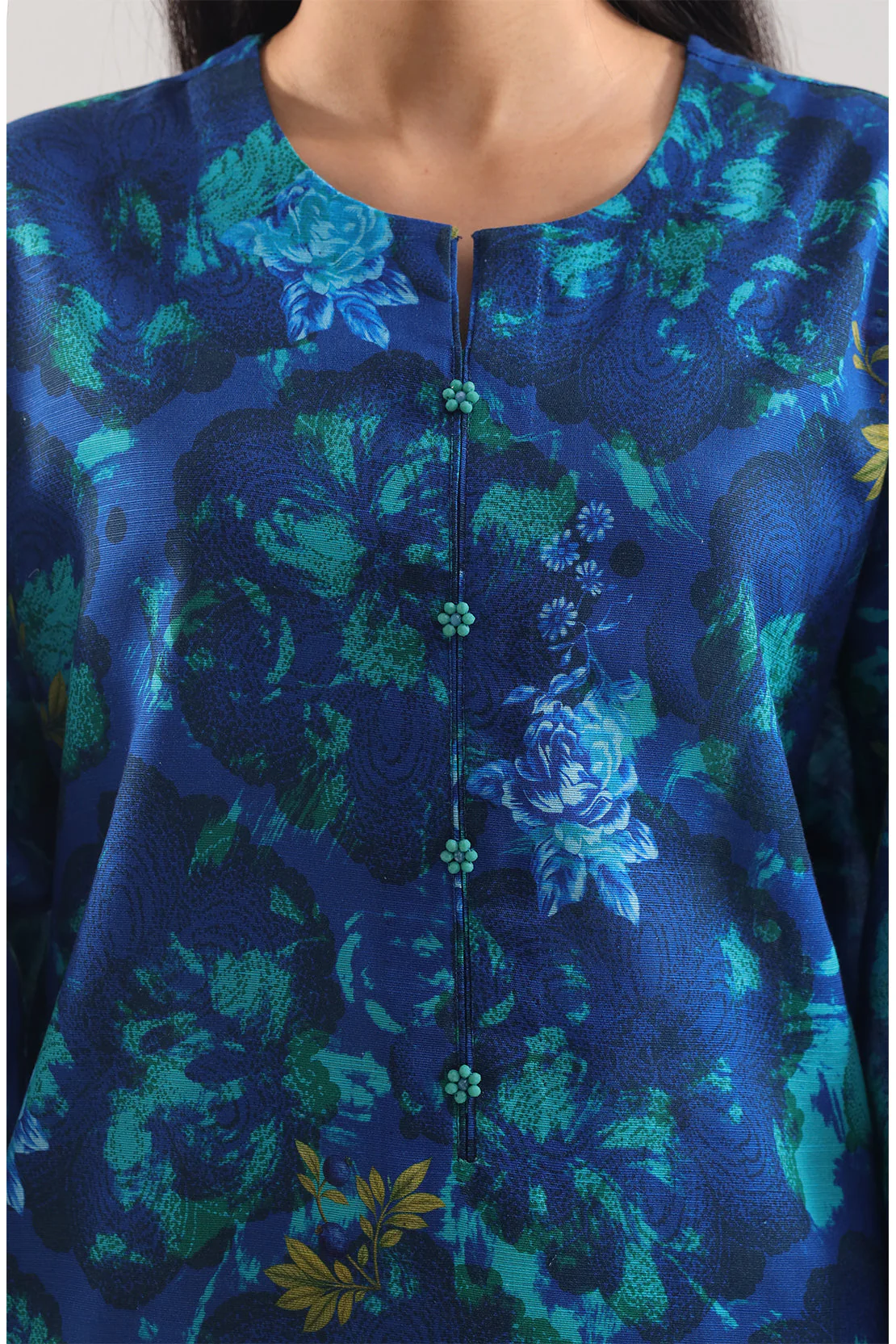 Unstitched Printed Cotton Khaddar 3 Piece - Image 4