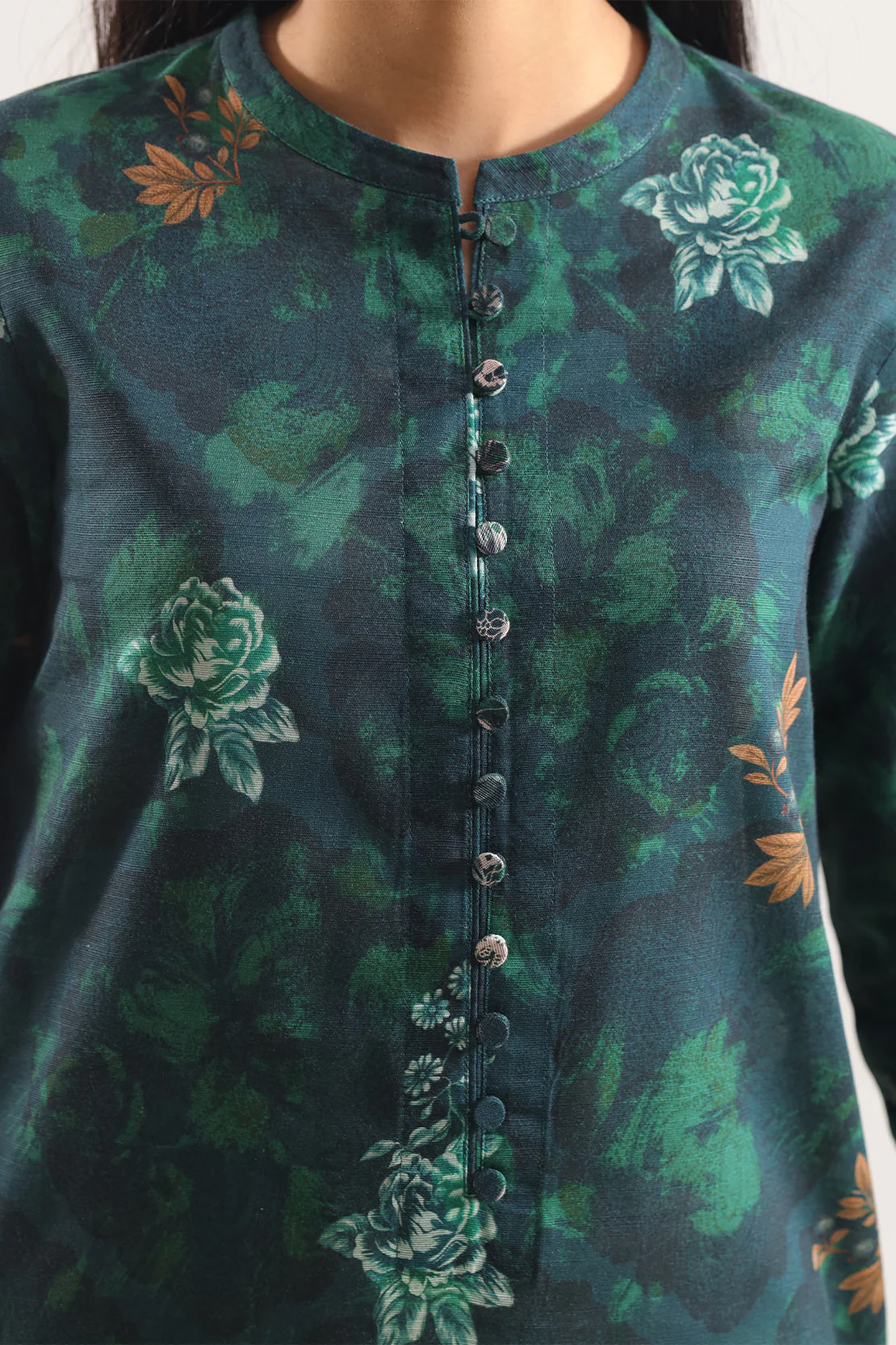 Unstitched Printed Cotton Khaddar 3 Piece - Image 6