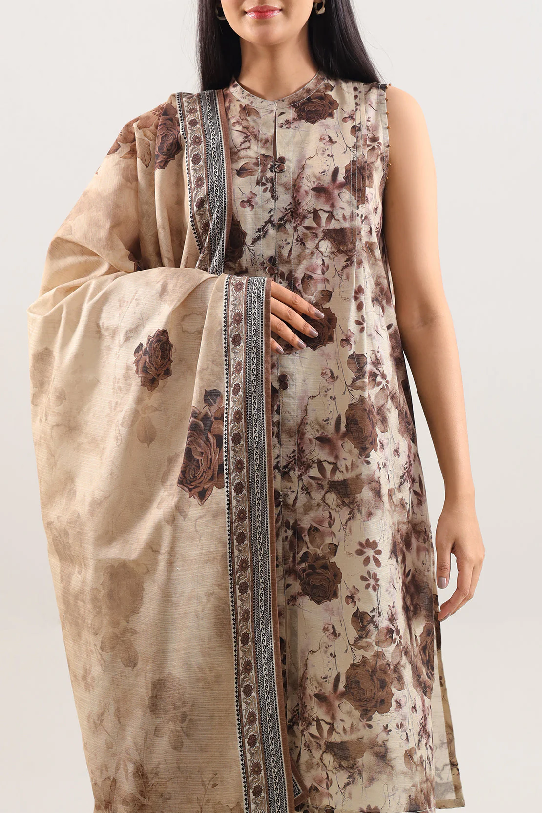 Unstitched Printed Warm Khaddar 3 Piece - Image 2