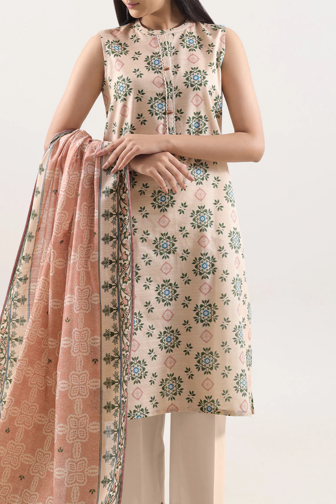 Unstitched Printed Warm Khaddar 3 Piece - Image 3