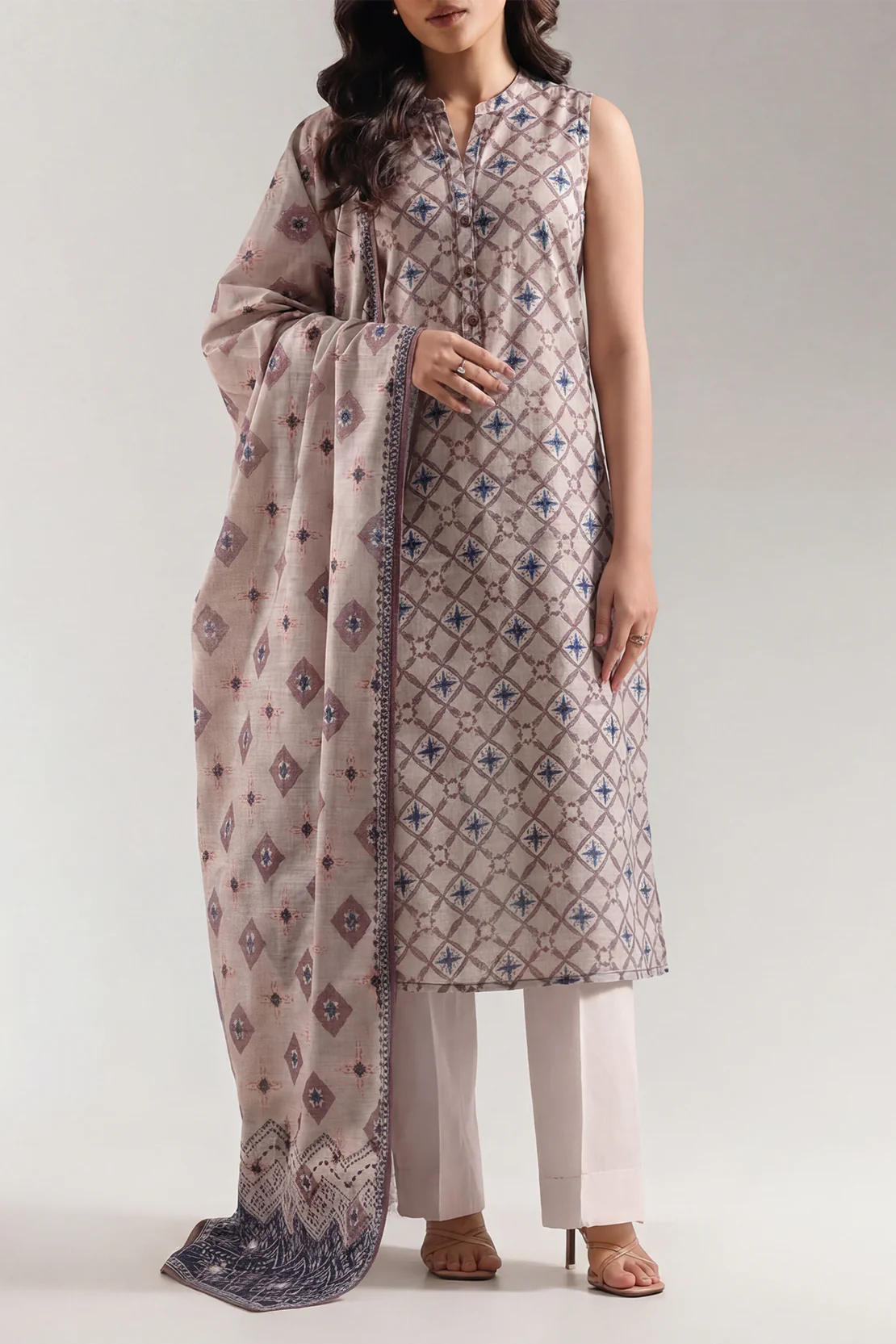 Unstitched Printed Warm Khaddar 3 Piece
