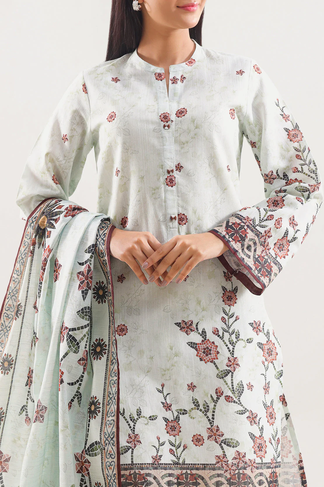 Unstitched Printed Warm Khaddar 3 Piece - Image 3