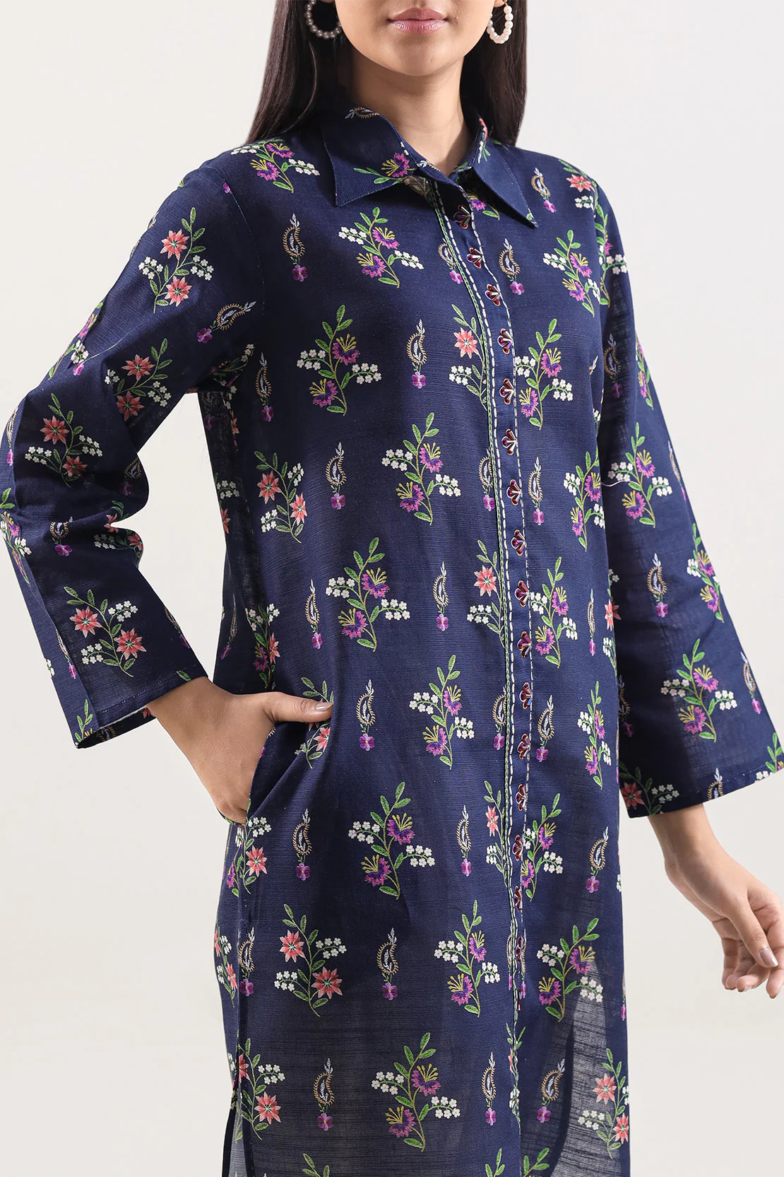 Unstitched Printed Cotton Khaddar 3 Piece - Image 3