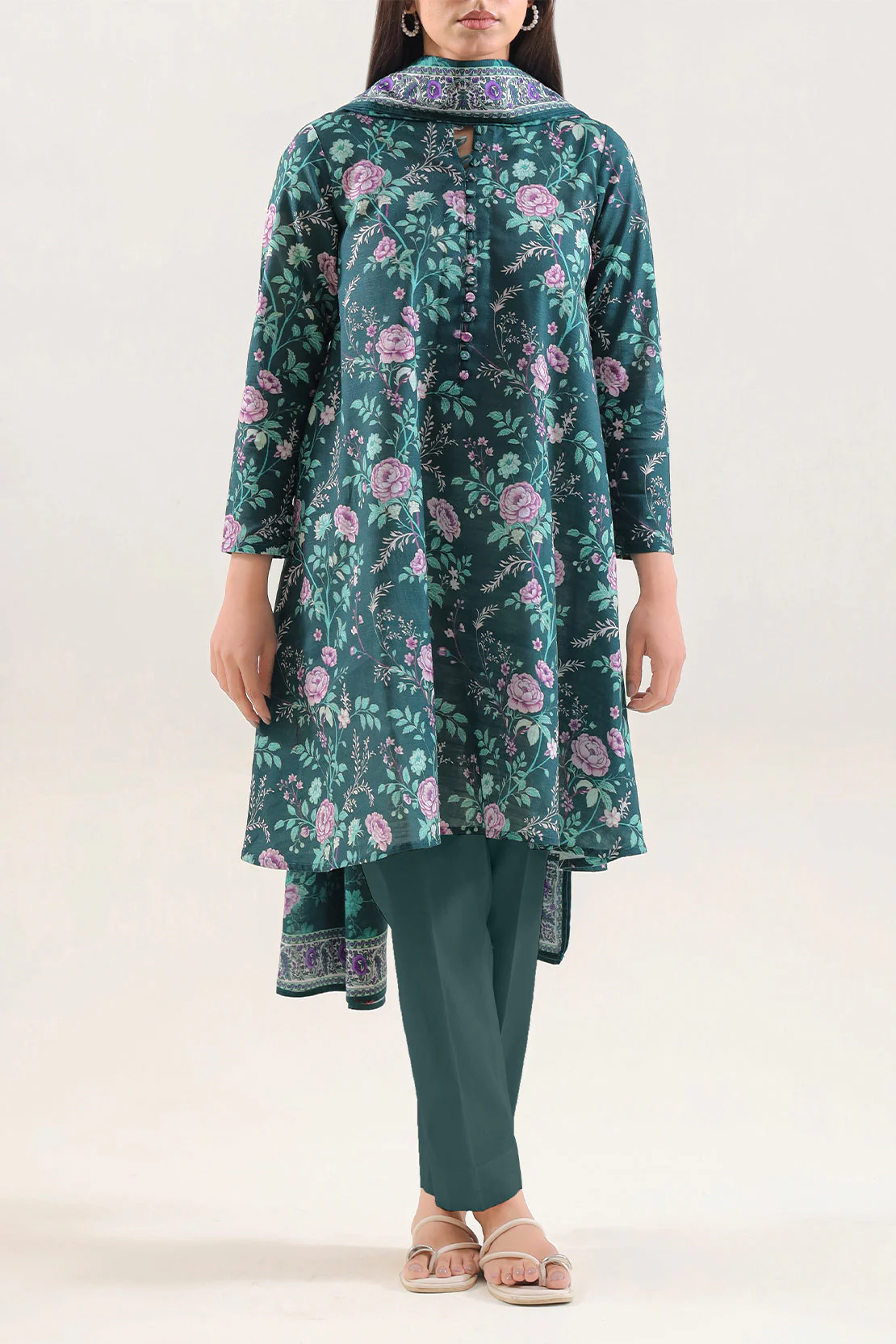 Unstitched Printed Cotton Khaddar 3 Piece - Image 2