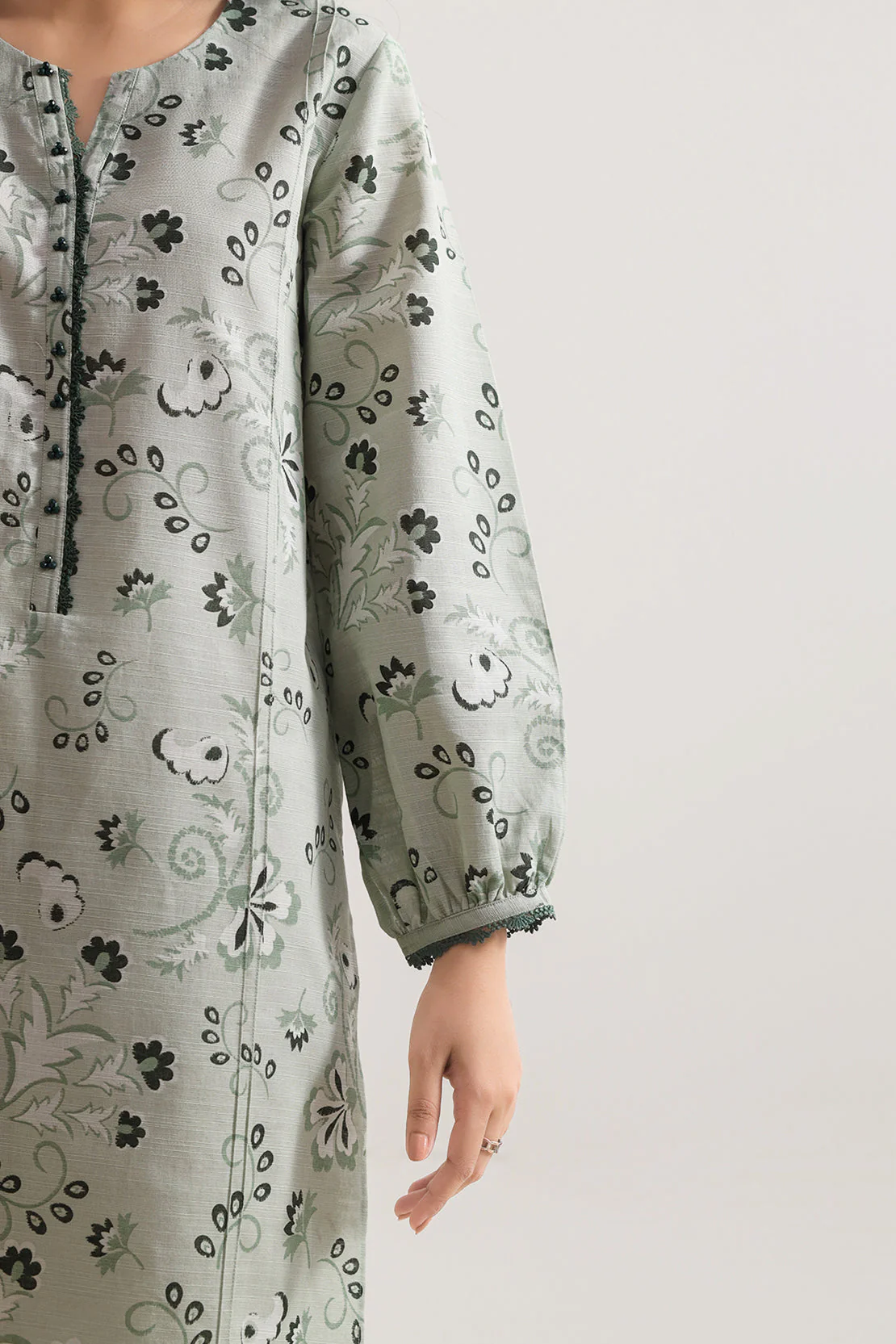 Unstitched Printed Warm Khaddar 3 Piece - Image 5
