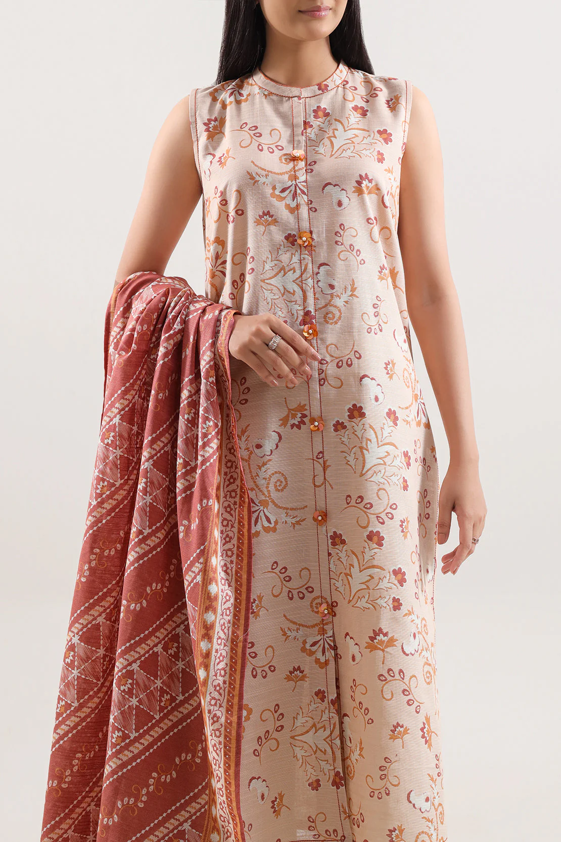 Unstitched Printed Warm Khaddar 3 Piece - Image 3