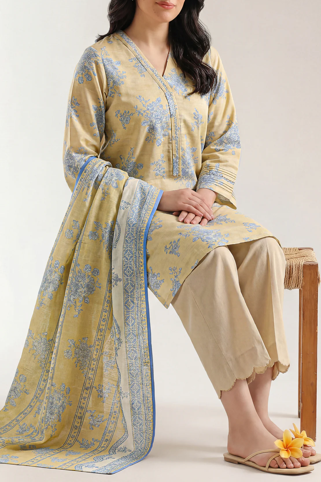 Unstitched Printed Warm Khaddar 3 Piece