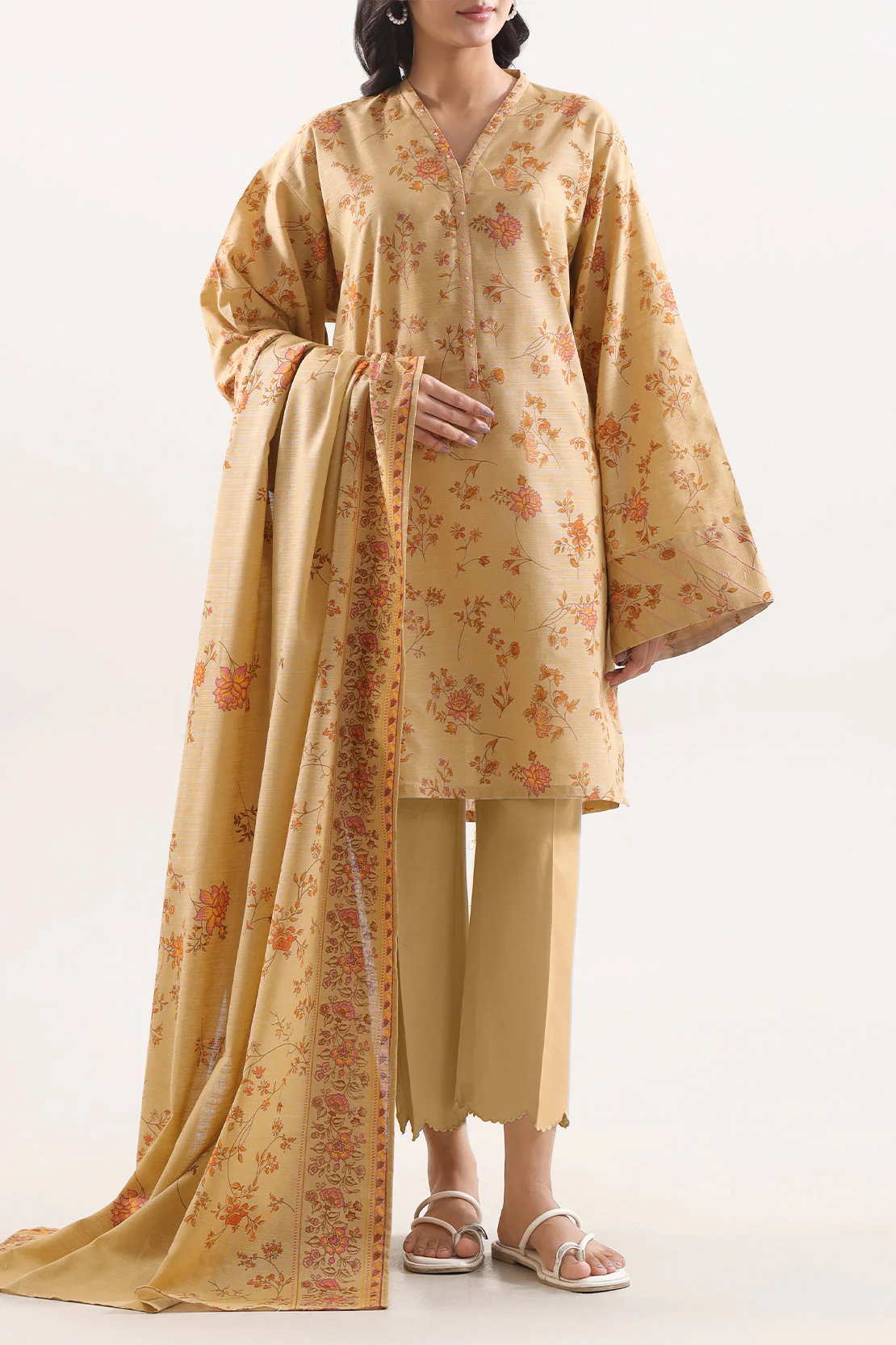 Unstitched Printed Warm Khaddar 3 Piece - Image 3