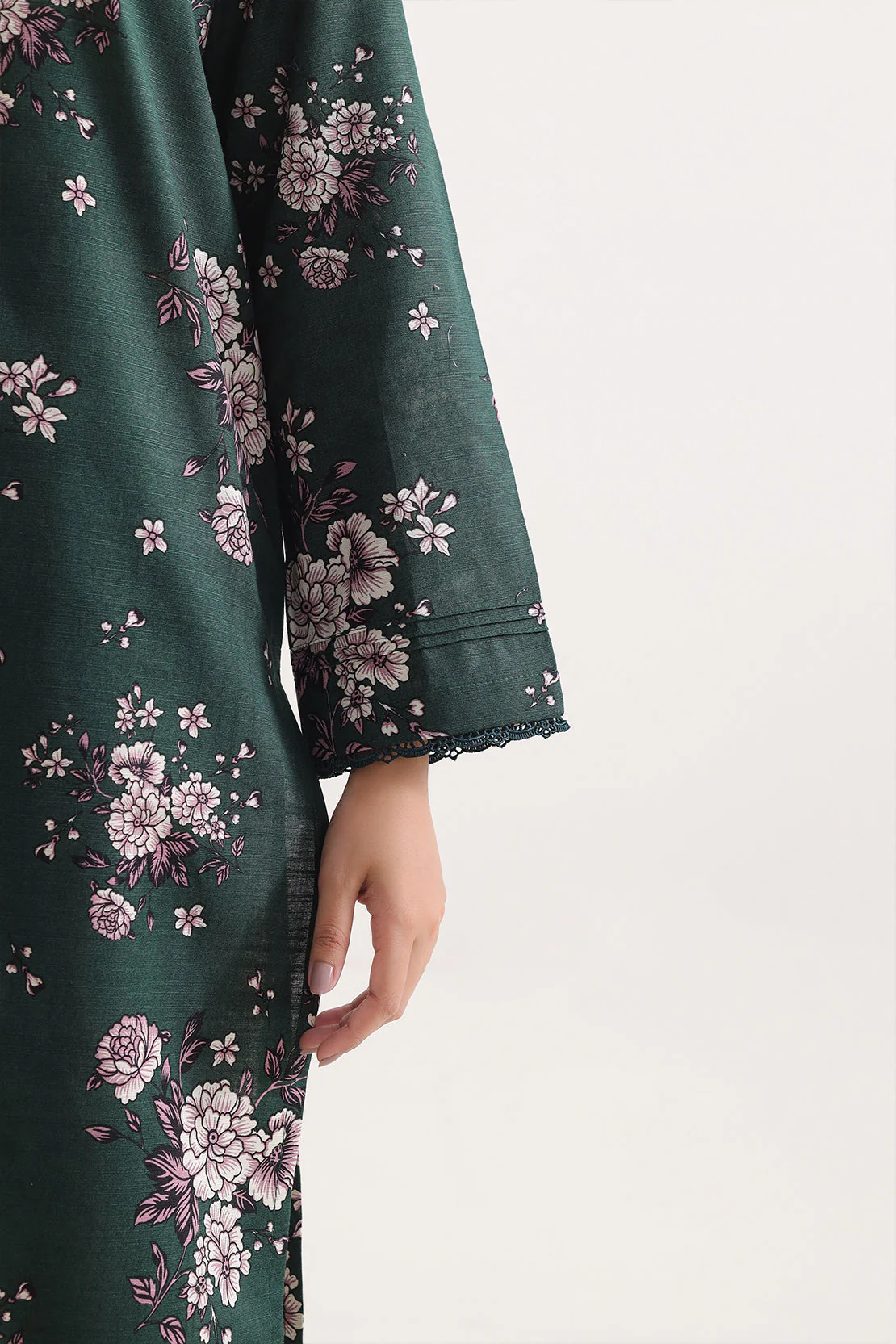 Unstitched Printed Warm Khaddar 3 Piece - Image 4