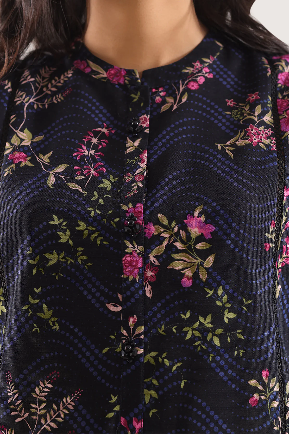 Unstitched Printed Warm Khaddar 3 Piece - Image 4