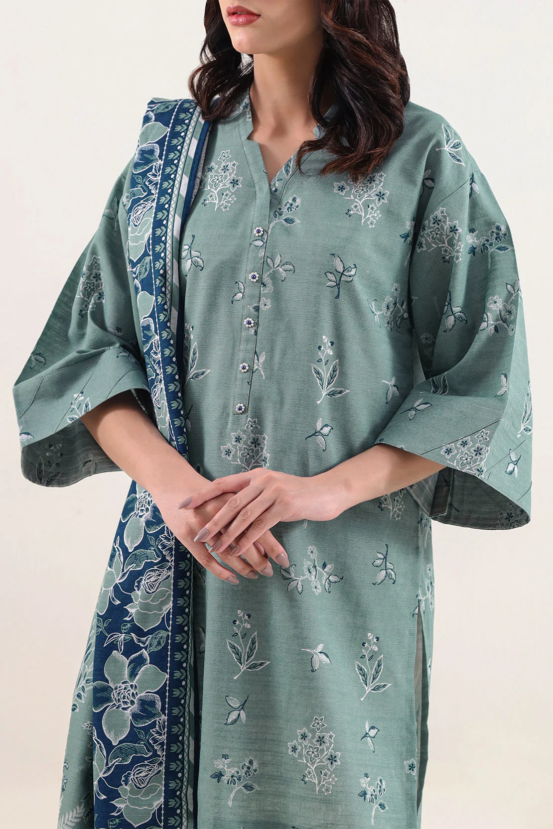 Unstitched Printed Warm Khaddar 3 Piece - Image 2