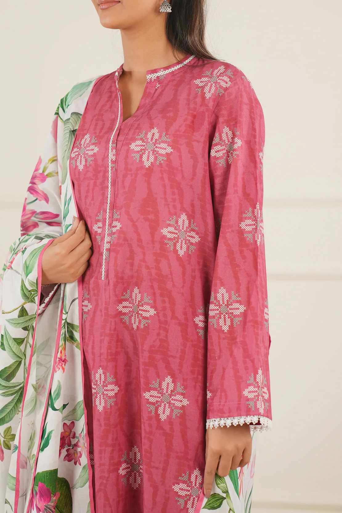Unstitched Printed Cotton Viscose 2 Piece (Shirt/Trouser) - Image 4
