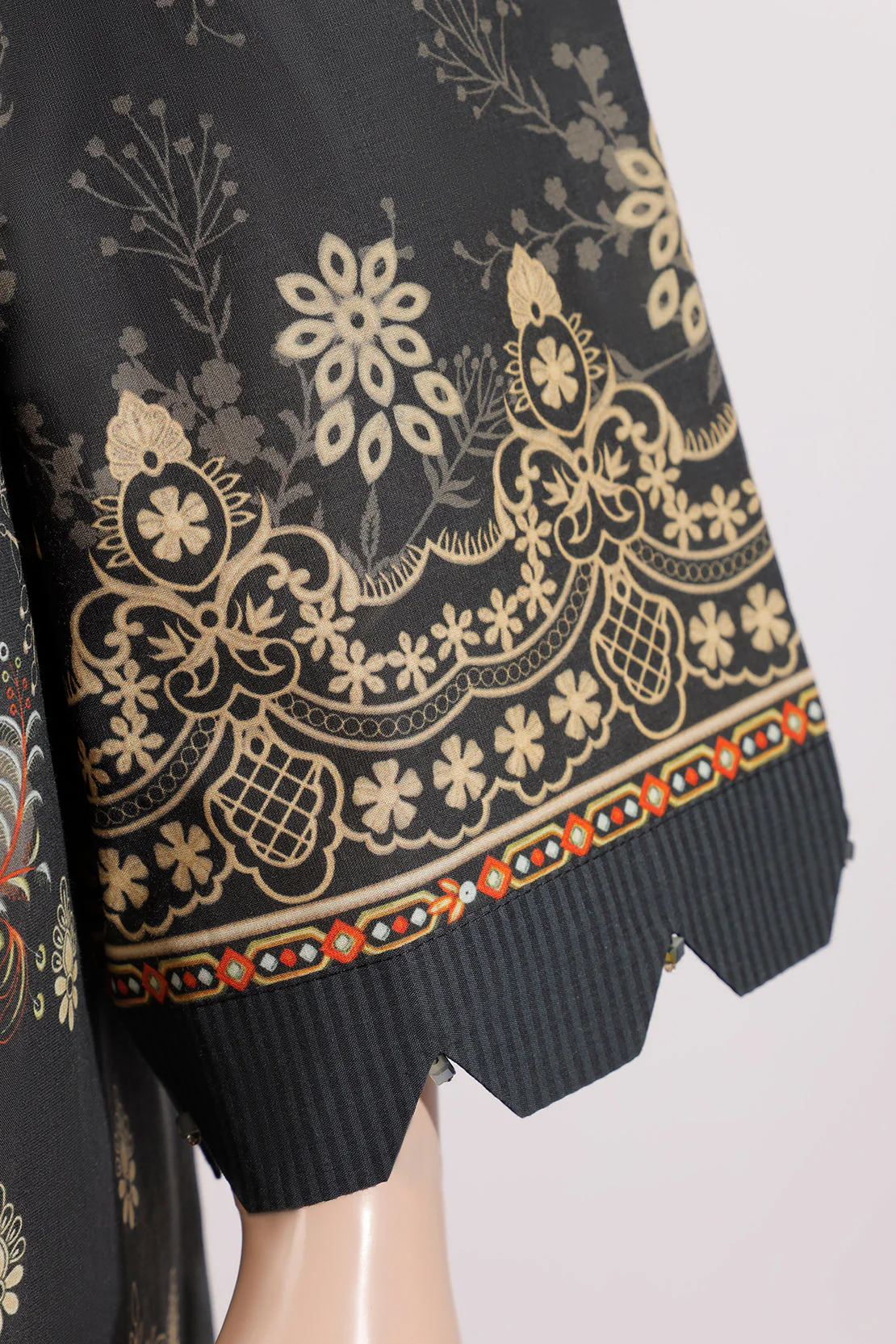 Unstitched Printed Embroidered Lawn 2 Piece (Shirt/Trouser) - Image 4