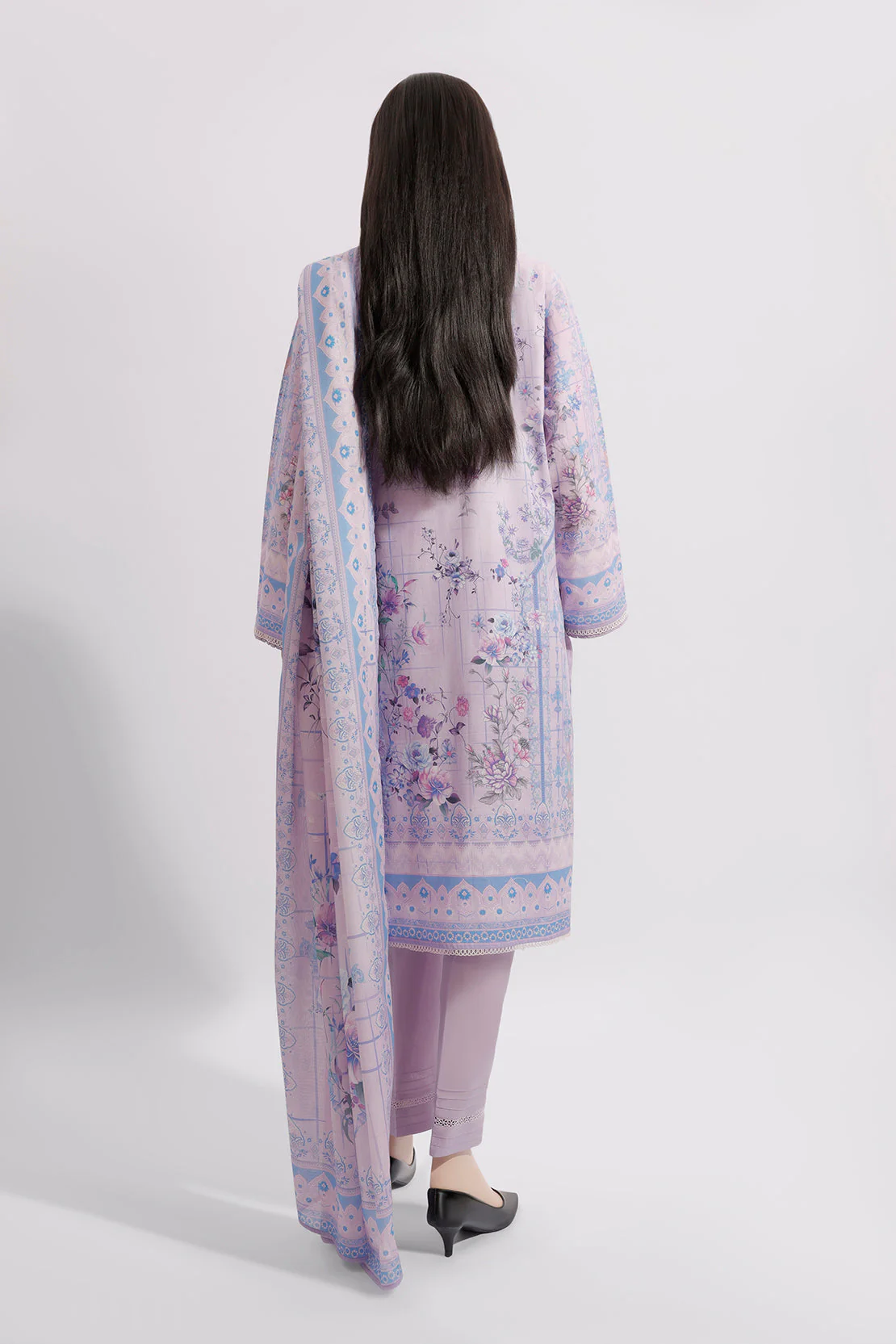 Unstitched Printed Emb Lawn 3 Piece With Cotton Net Dupatta - Image 2
