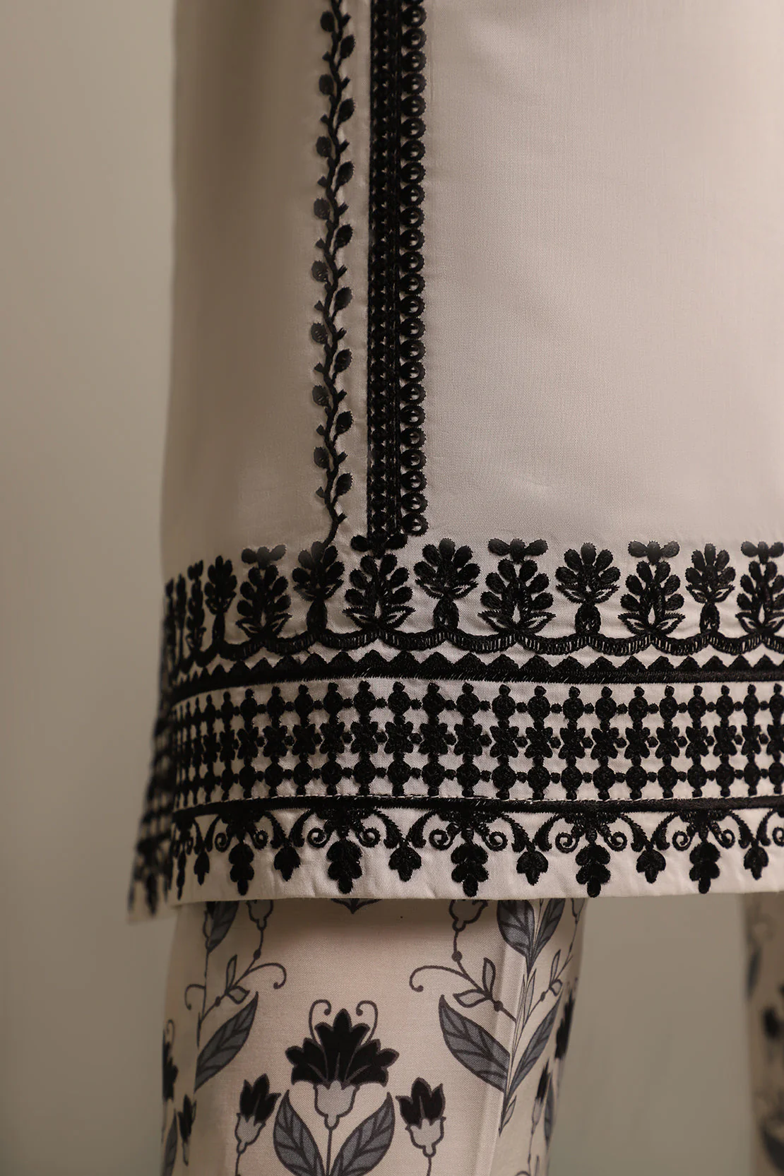 Unstitched Printed Embroidered Cotton Filament 2 Piece (Shirt/Trouser) - Image 5