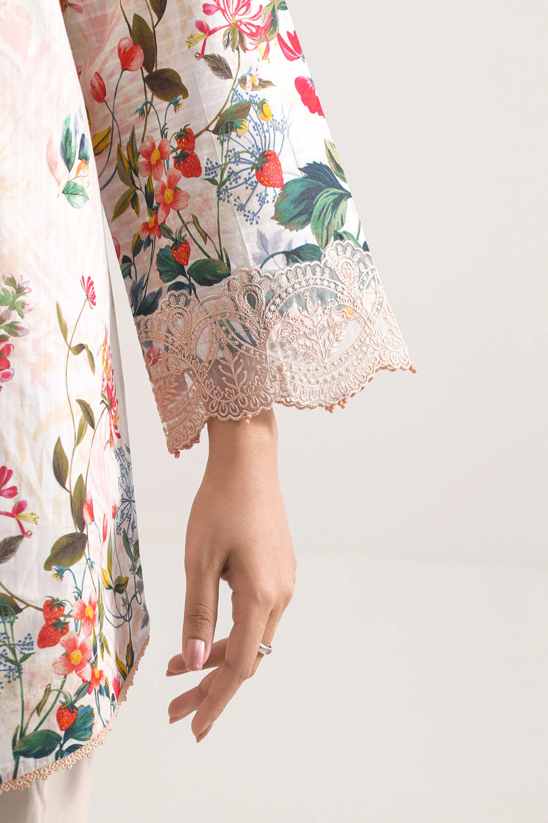Unstitched Printed Embroidered Cotton Tencel 3 Piece With Chiffon Dupatta - Image 5