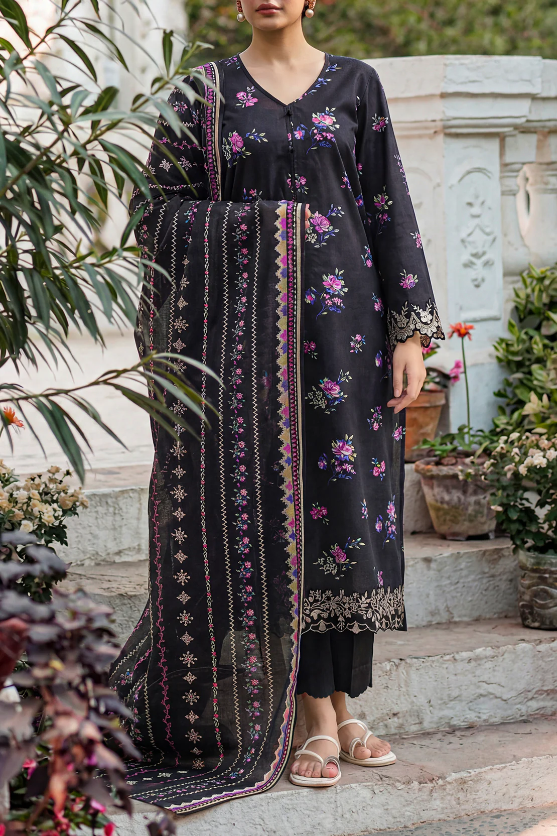 Unstitched Printed Embroidered Lawn 2 Piece (Shirt/Dupatta)