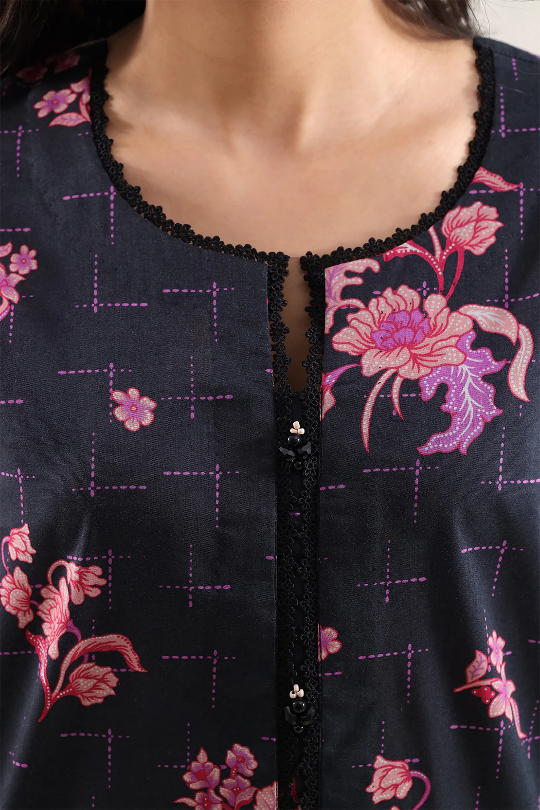 Unstitched Printed Embroidered Lawn 2 Piece (Shirt/Dupatta) - Image 4