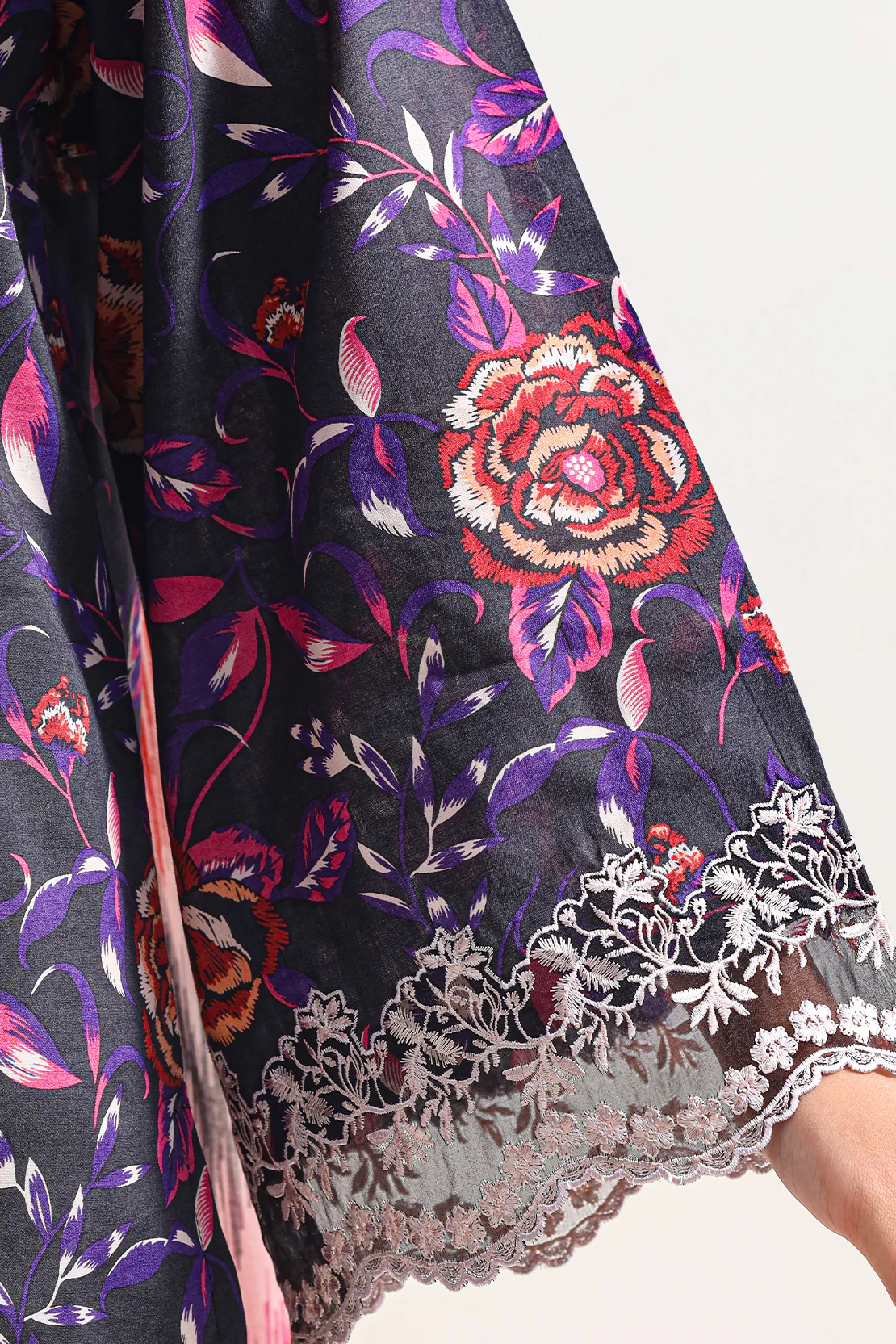 Unstitched Printed Embroidered Lawn 2 Piece (Shirt/Dupatta) - Image 6