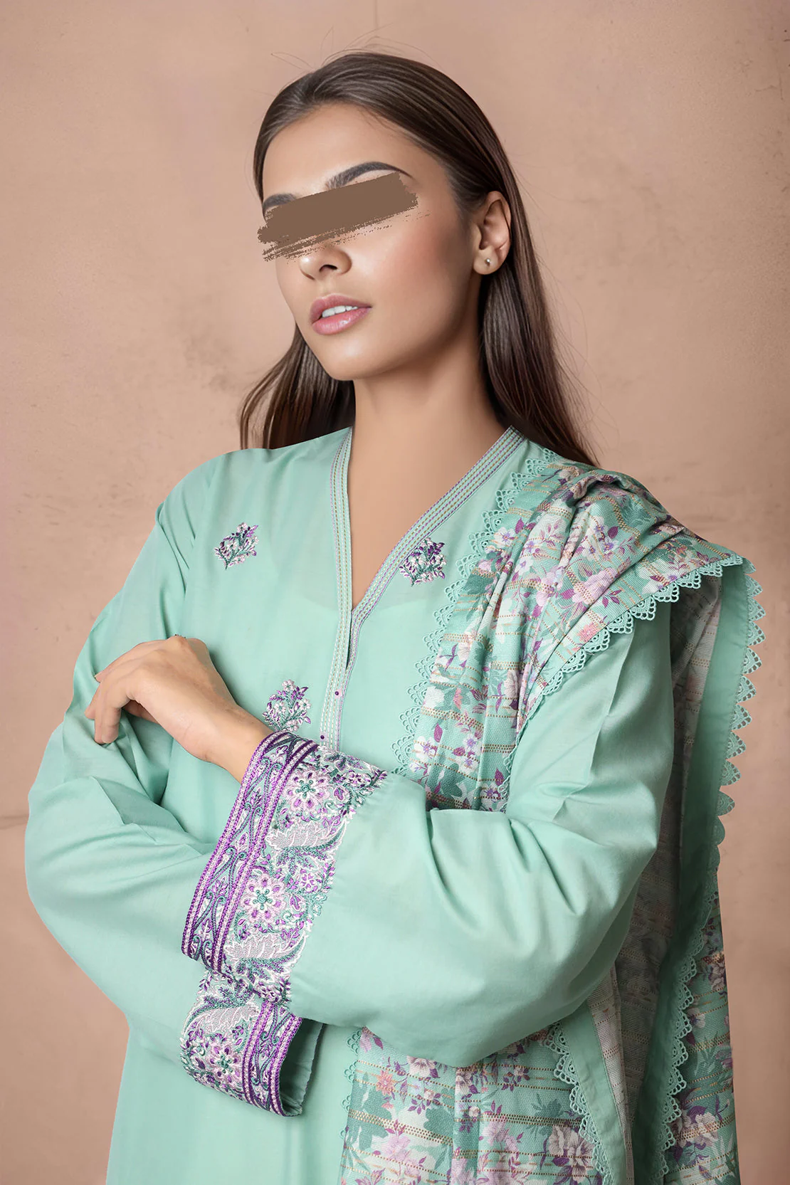 Unstitched Embroidered Lawn 3 Piece - Image 3