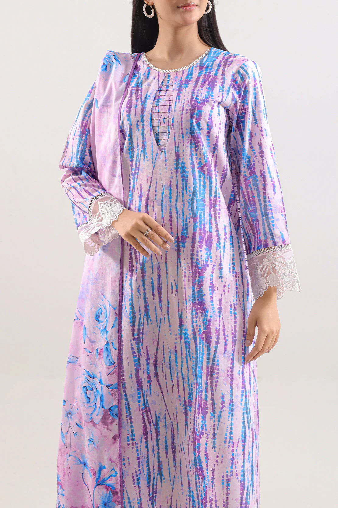 Unstitched Printed Embroidered Lawn 3 Piece - Image 5