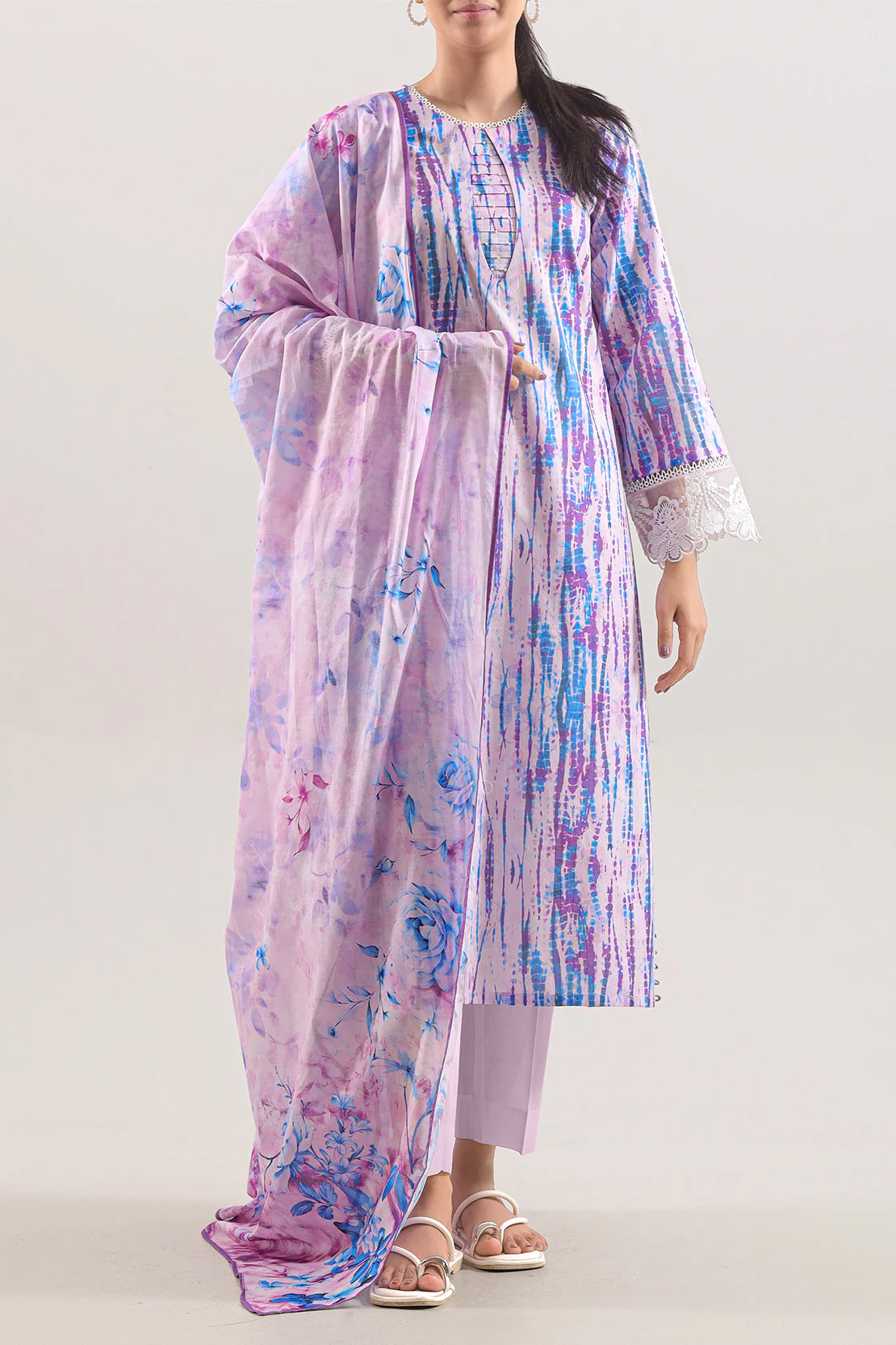 Unstitched Printed Embroidered Lawn 3 Piece - Image 6