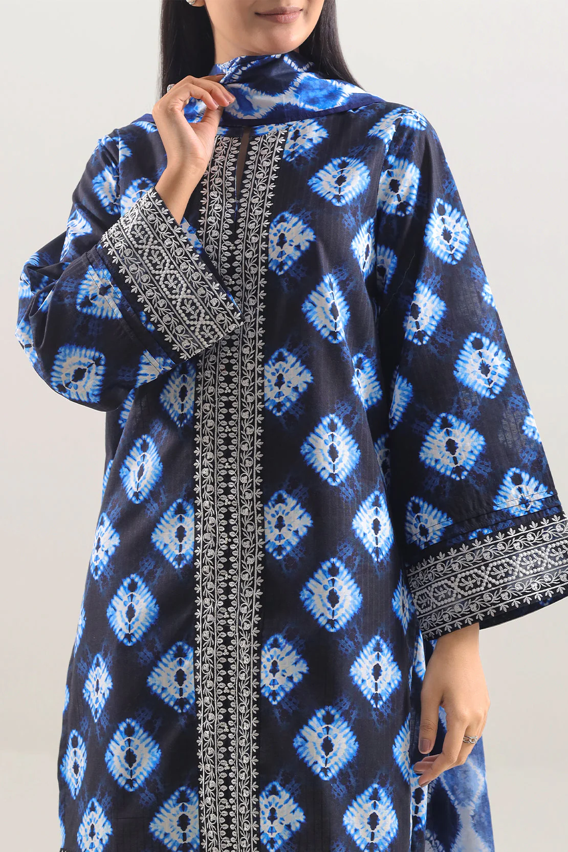 Unstitched Printed Embroidered Lawn 3 Piece - Image 2
