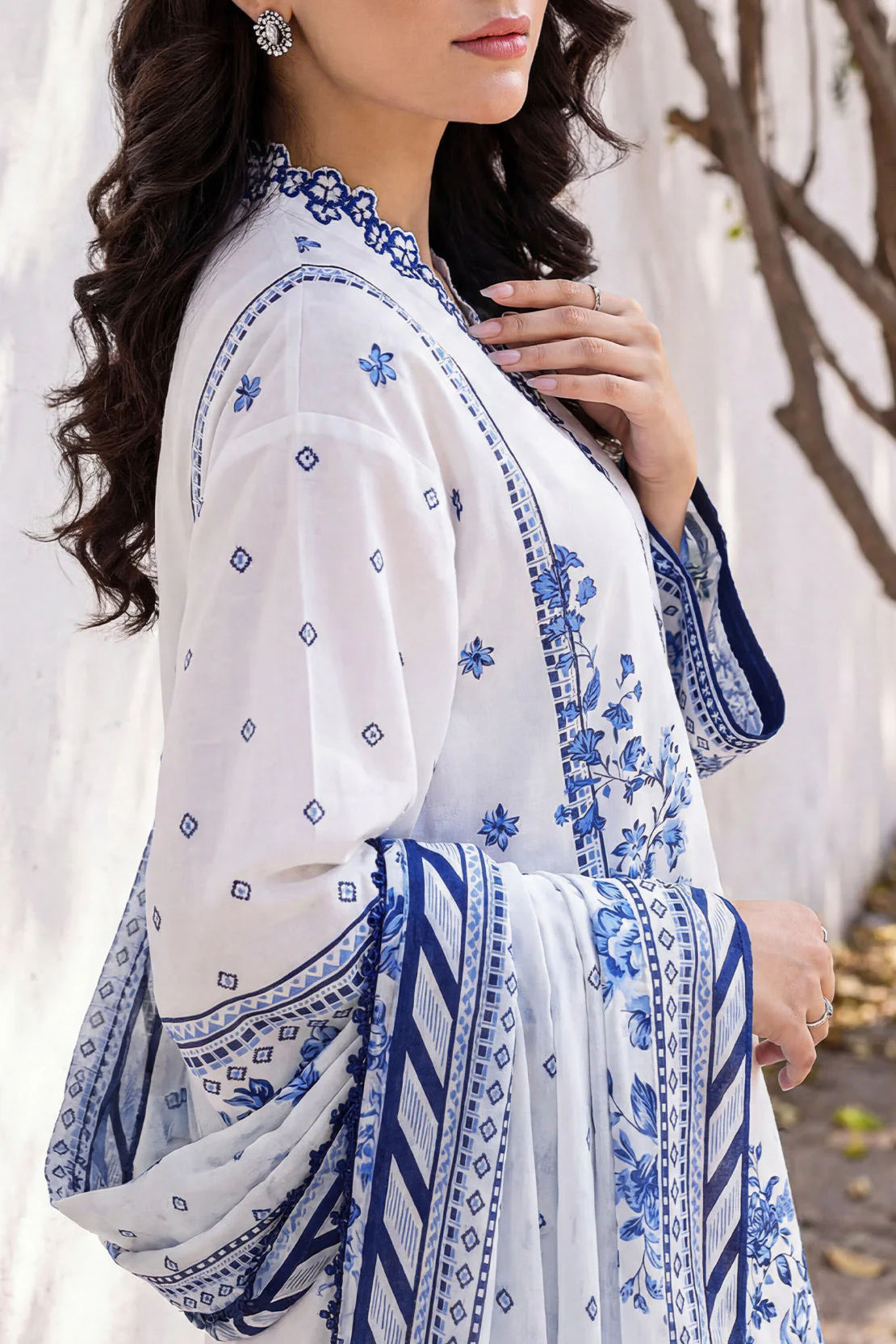 Unstitched Printed Embroidered Lawn 3 Piece - Image 3