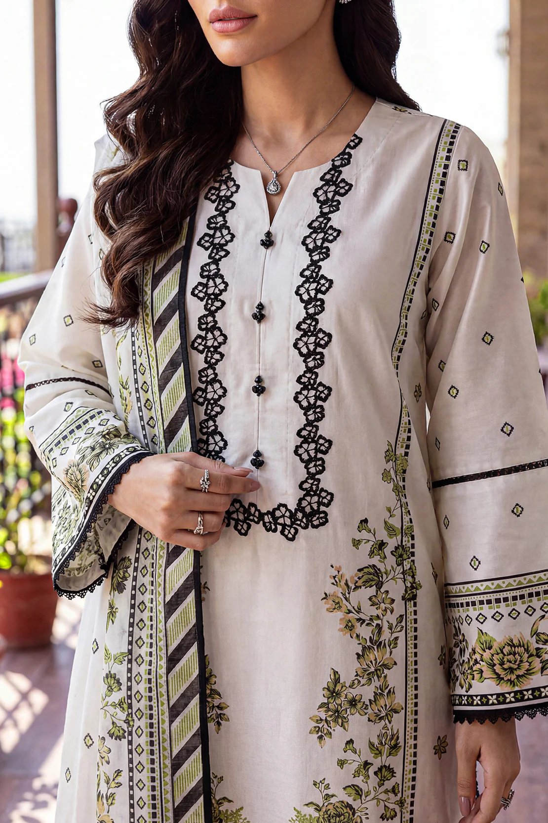 Unstitched Printed Embroidered Lawn 3 Piece - Image 4