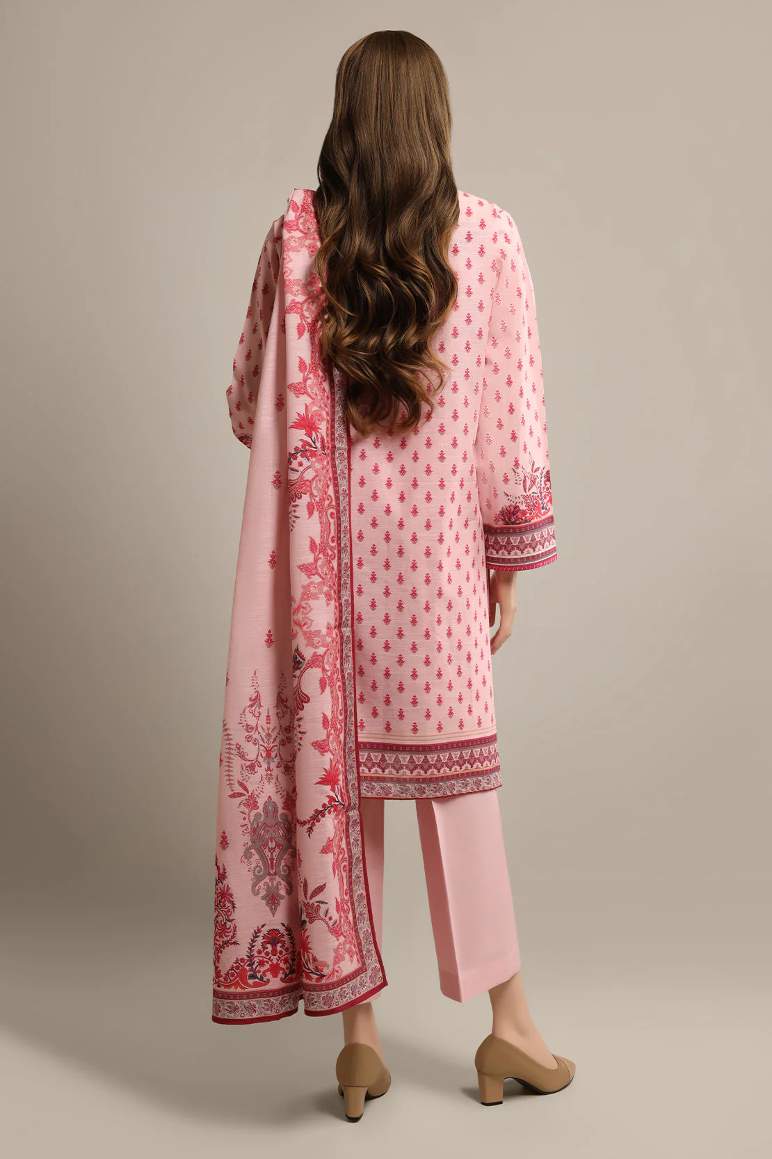 Unstitched Printed Khaddar 2 Piece (Shirt/Dupatta) - Image 2