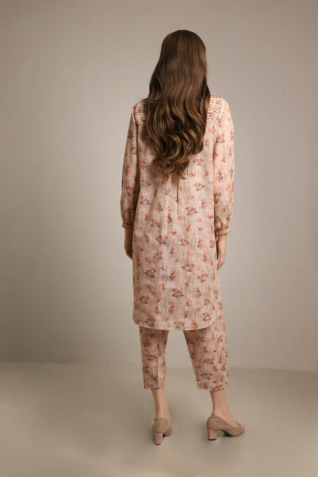 Unstitched Printed Khaddar 2 Piece (Shirt/Trouser) - Image 2