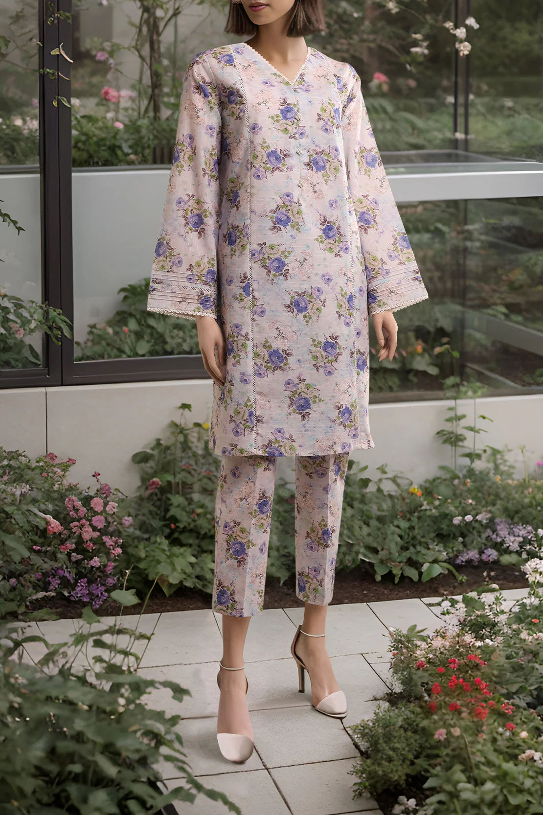 Unstitched Printed Khaddar 2 Piece (Shirt/Trouser) - Image 2