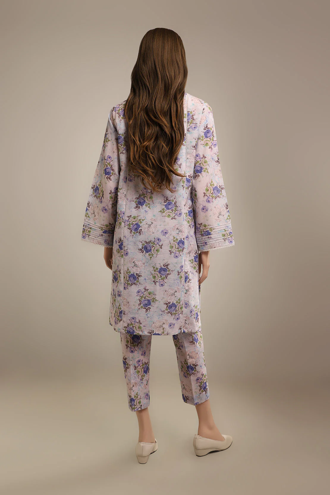 Unstitched Printed Khaddar 2 Piece (Shirt/Trouser) - Image 3