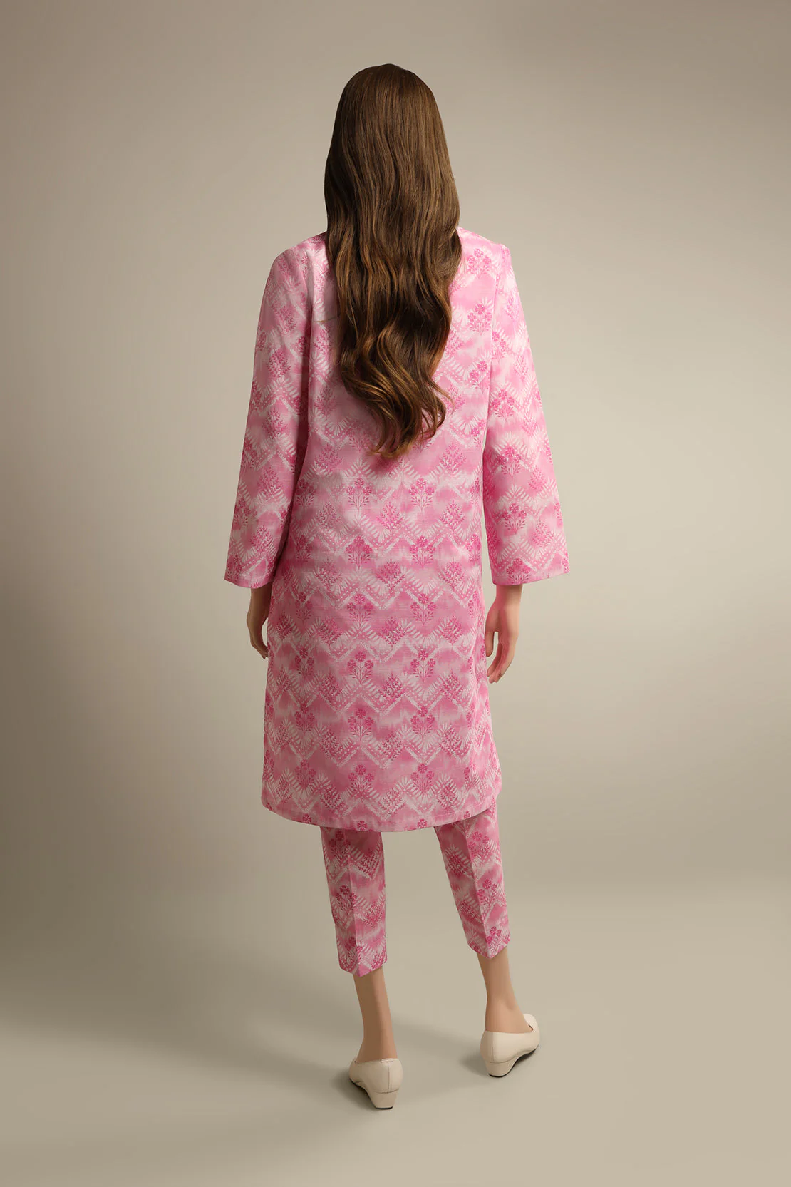 Unstitched Printed Khaddar 2 Piece (Shirt/Trouser) - Image 3