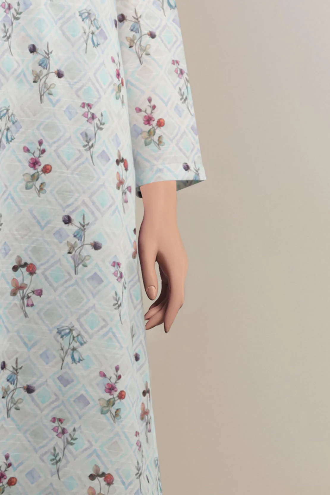 Unstitched Printed Khaddar 2 Piece (Shirt/Trouser) - Image 5