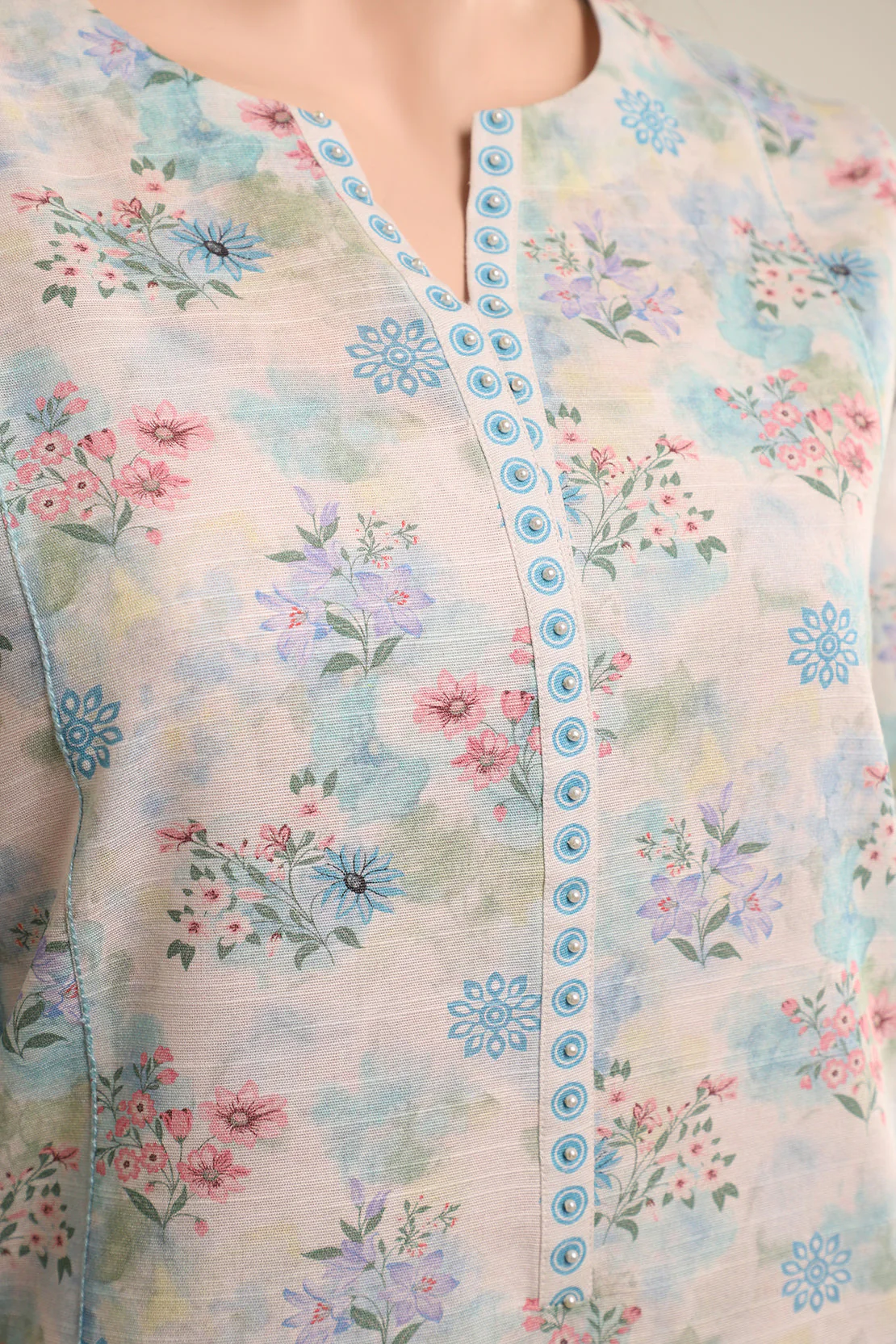 Unstitched Printed Khaddar 2 Piece (Shirt/Trouser) - Image 3