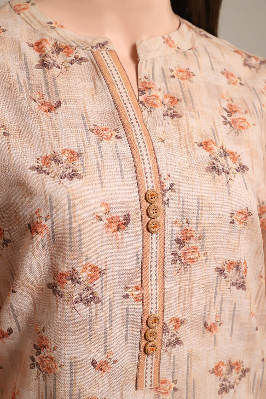 Unstitched Printed Khaddar 2 Piece (Shirt/Trouser) - Image 3
