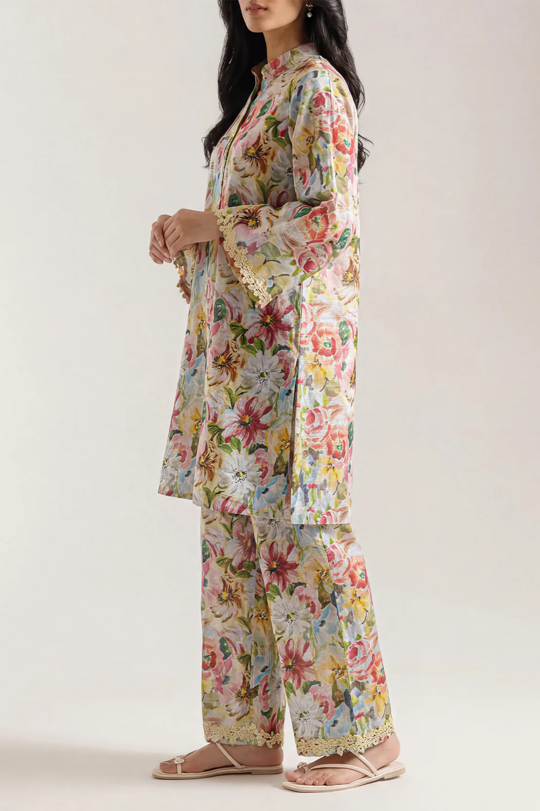 Unstitched Printed Khaddar 2 Piece (Shirt/Trouser) - Image 2