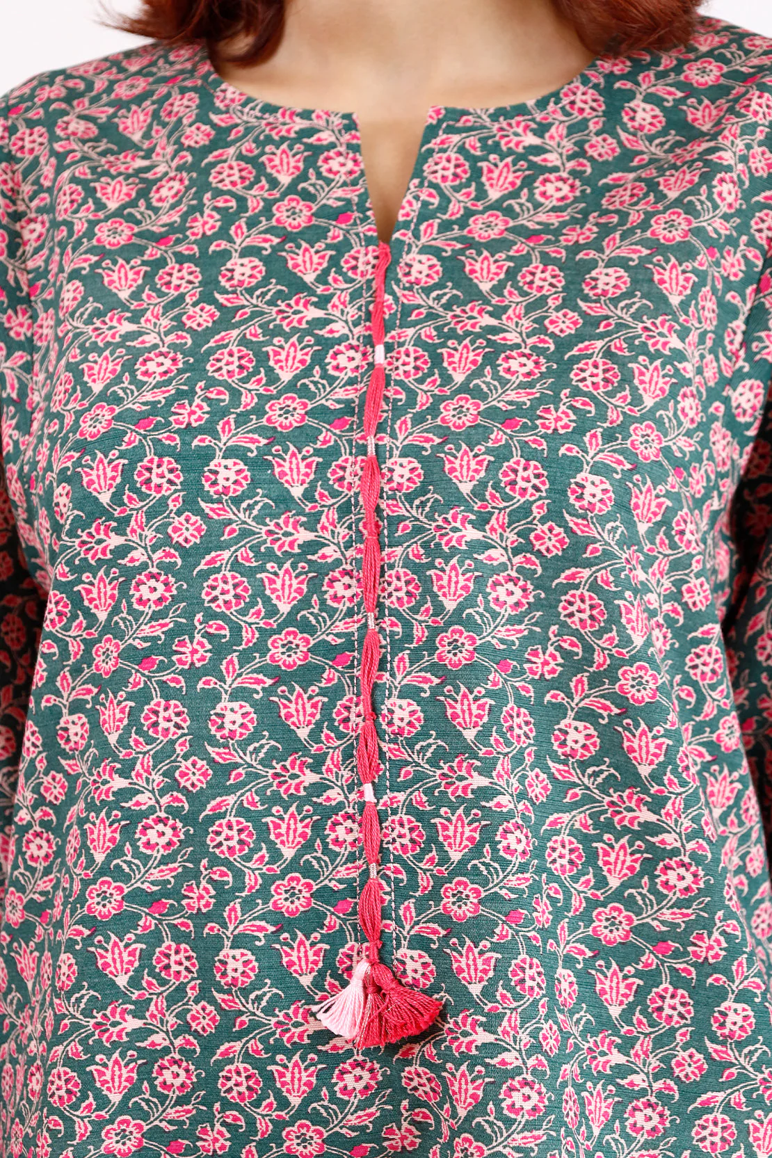 Unstitched Printed Khaddar 3 Piece - Image 2