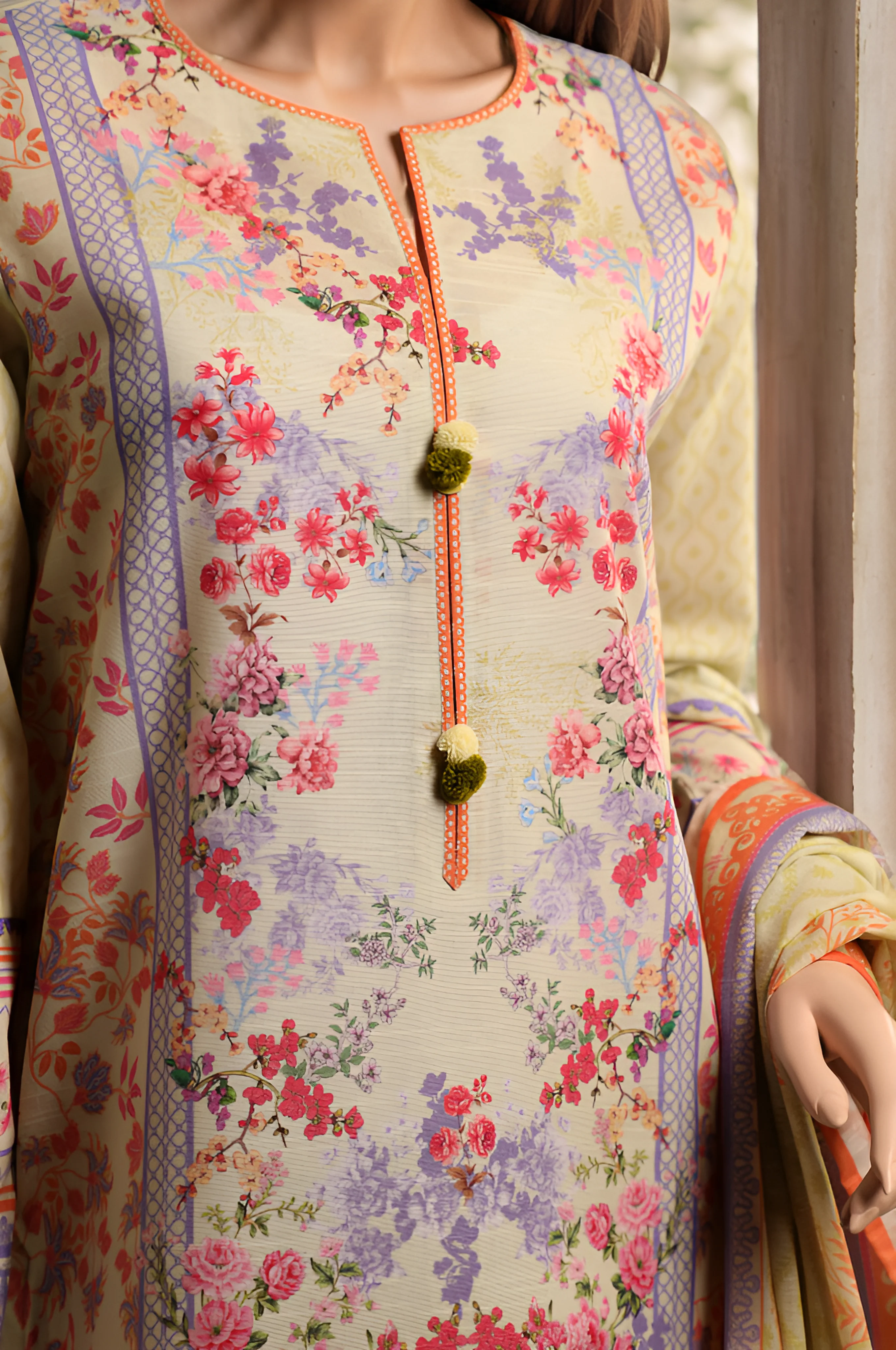 Unstitched Printed  Khaddar Shirt - Image 3