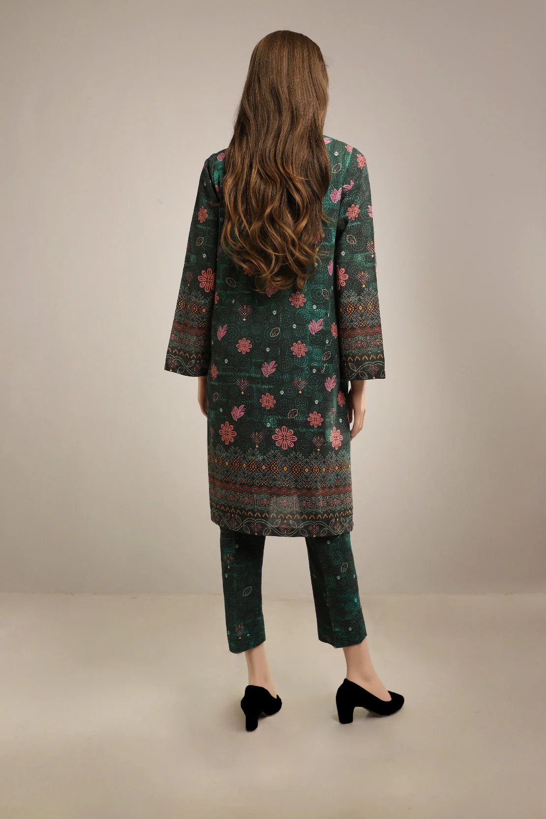 Unstitched Printed  Khaddar Shirt - Image 2