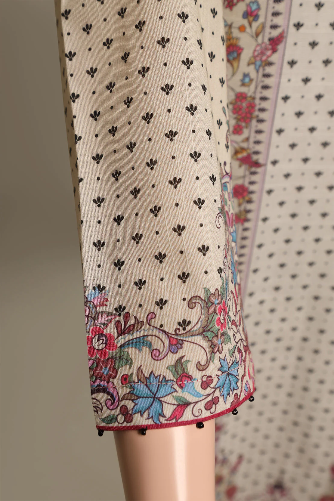 Unstitched Printed Khaddar Shirt - Image 4