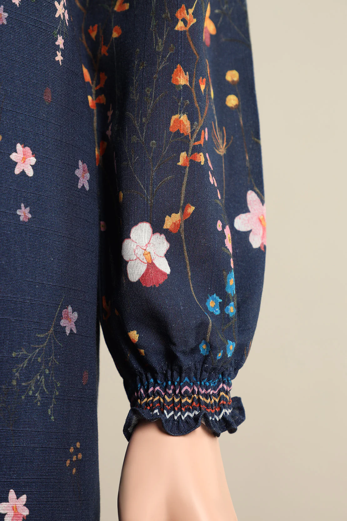 Unstitched Printed Khaddar Viscose 2 Piece (Shirt/Trouser) - Image 5