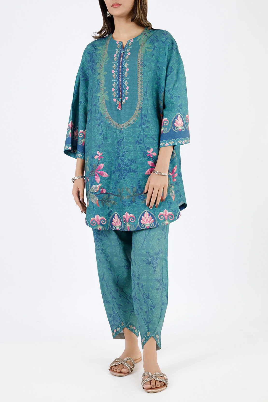 Unstitched Printed Khaddar Viscose 2 Piece (Shirt/Trouser) - Image 2