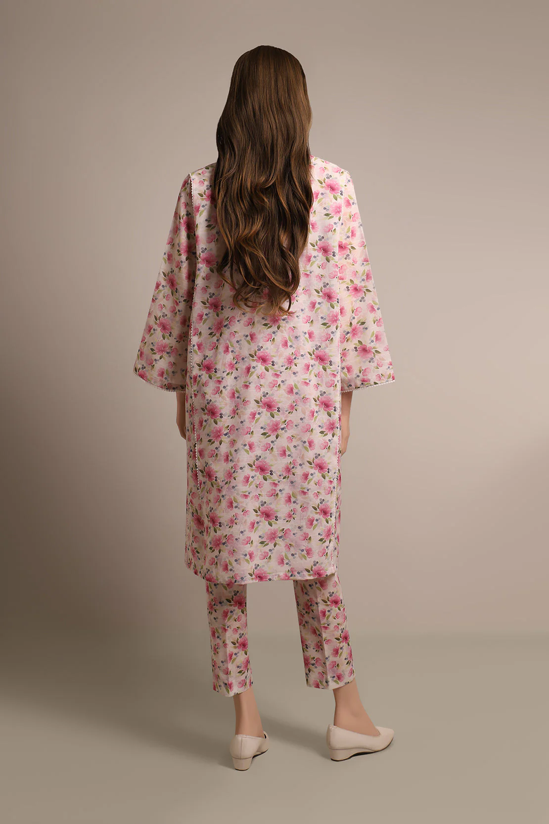 Unstitched Printed Soft Khaddar 2 Piece (Shirt/Trouser) - Image 2
