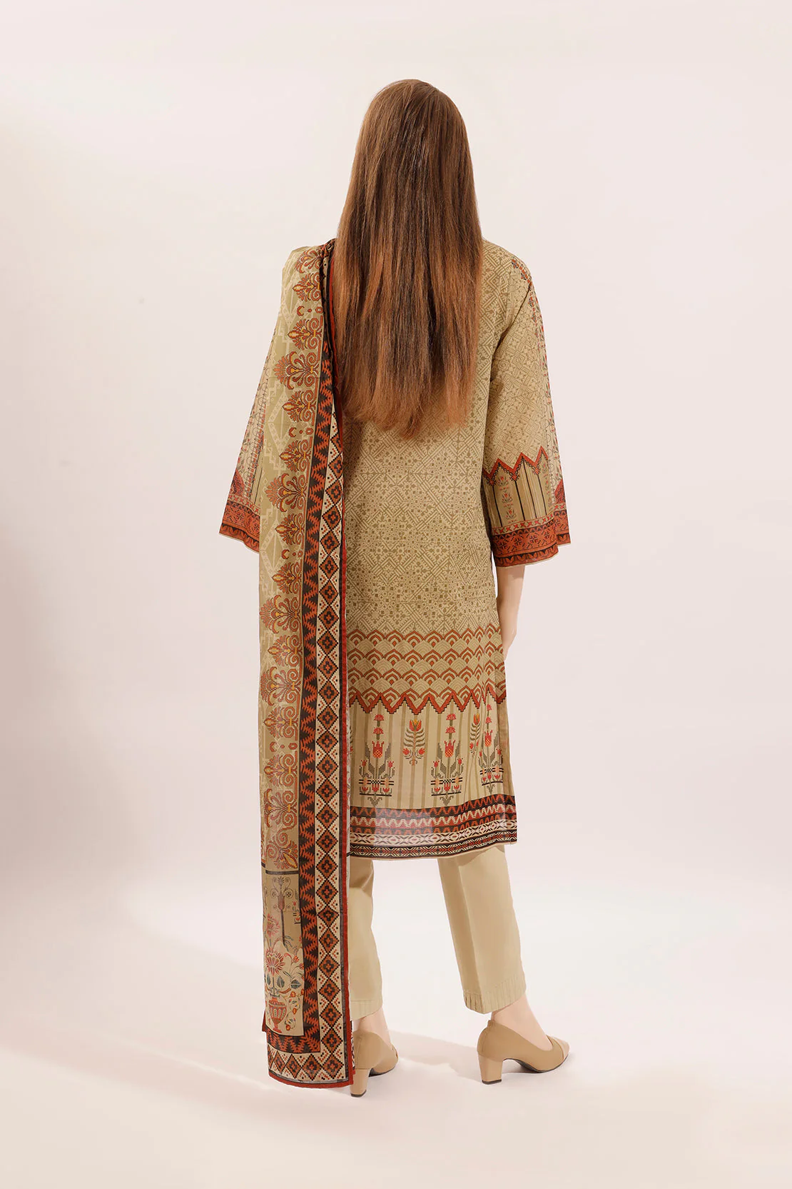 Unstitched Printed Lawn 2 Piece (Shirt/Dupatta) - Image 2
