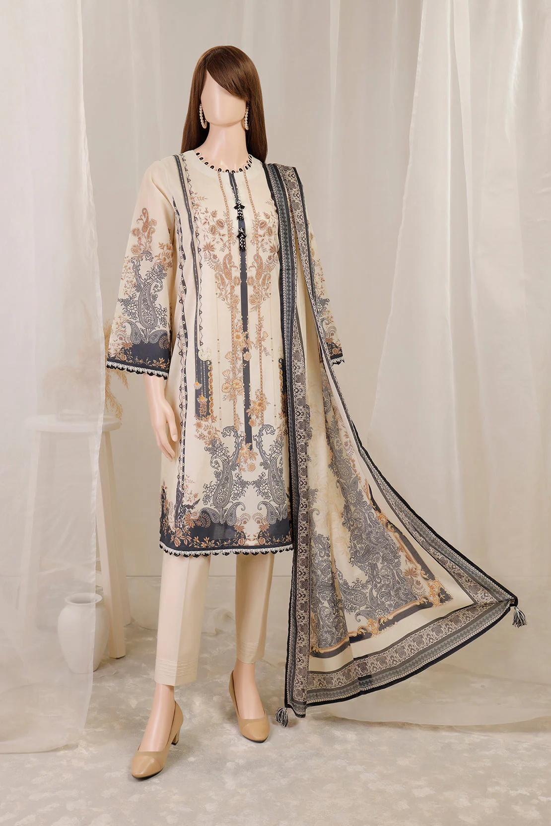 Unstitched Printed Lawn 2 Piece (Shirt/Dupatta)