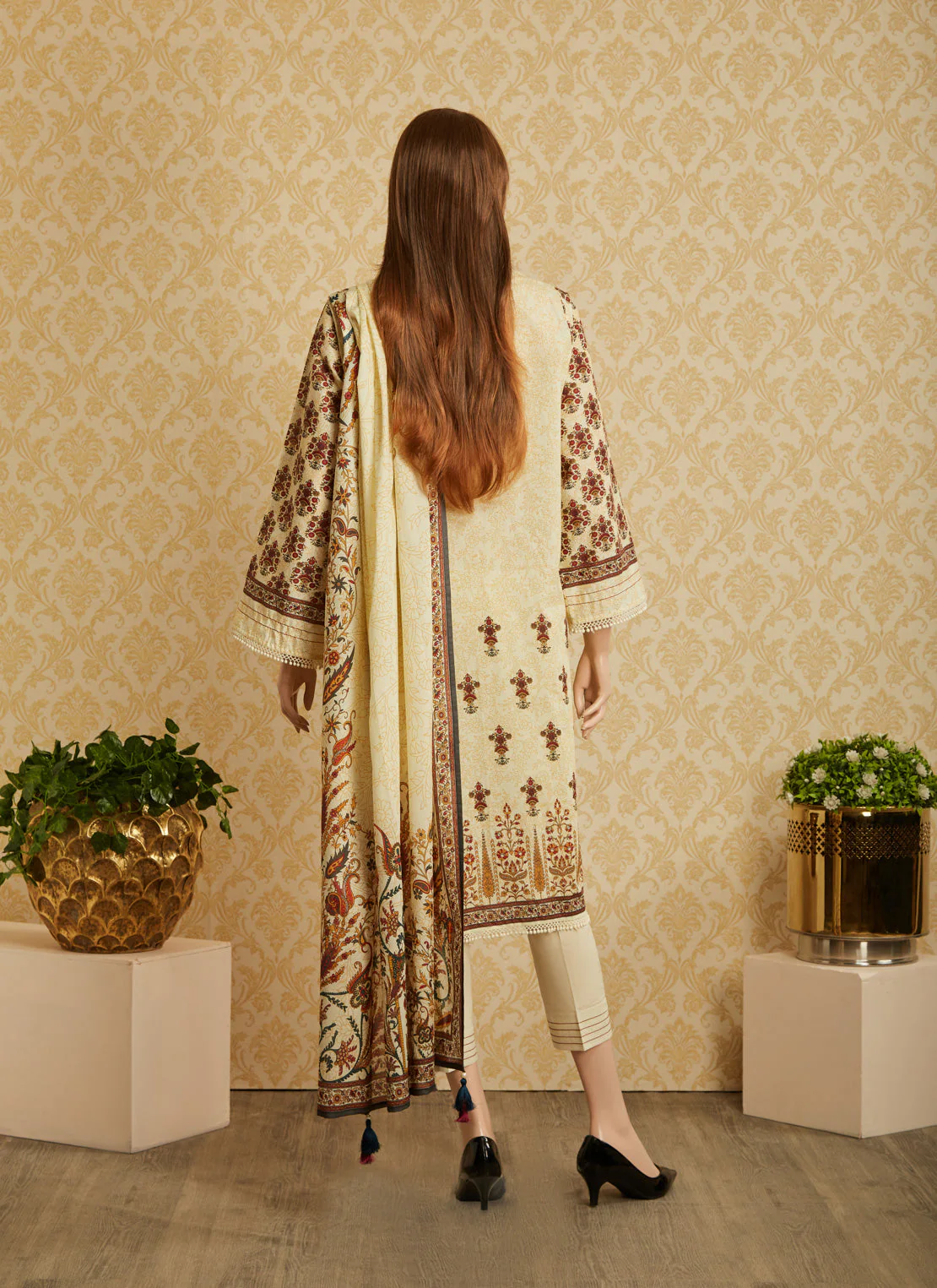 Unstitched Printed Lawn 2 Piece (Shirt/Dupatta) - Image 2