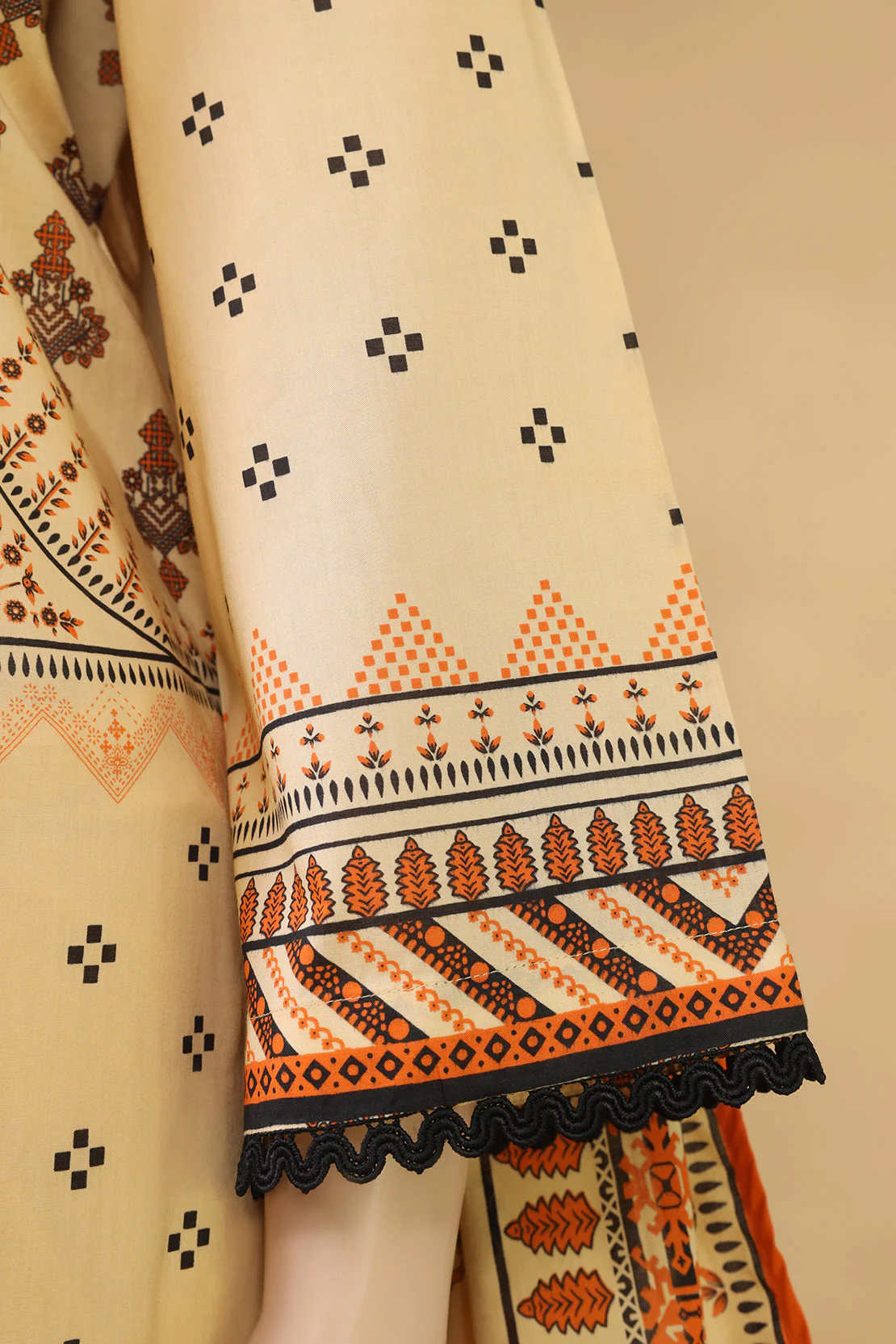 Unstitched Printed Lawn 2 Piece (Shirt/Dupatta) - Image 4